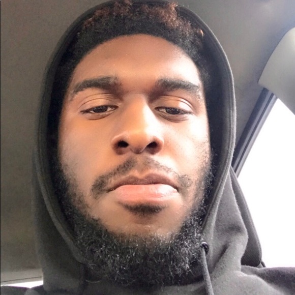 Meet your Posher, Tylee - Picture 1 of 1